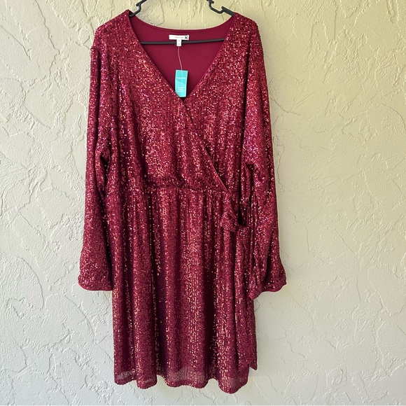 Dresses & Skirts - Maurices wine 2X sparkle dress